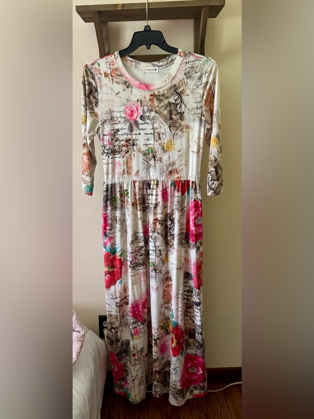 Nuggles Floral Midi Dress with Pink Accents - Women's 3/4 Sleeve Midi